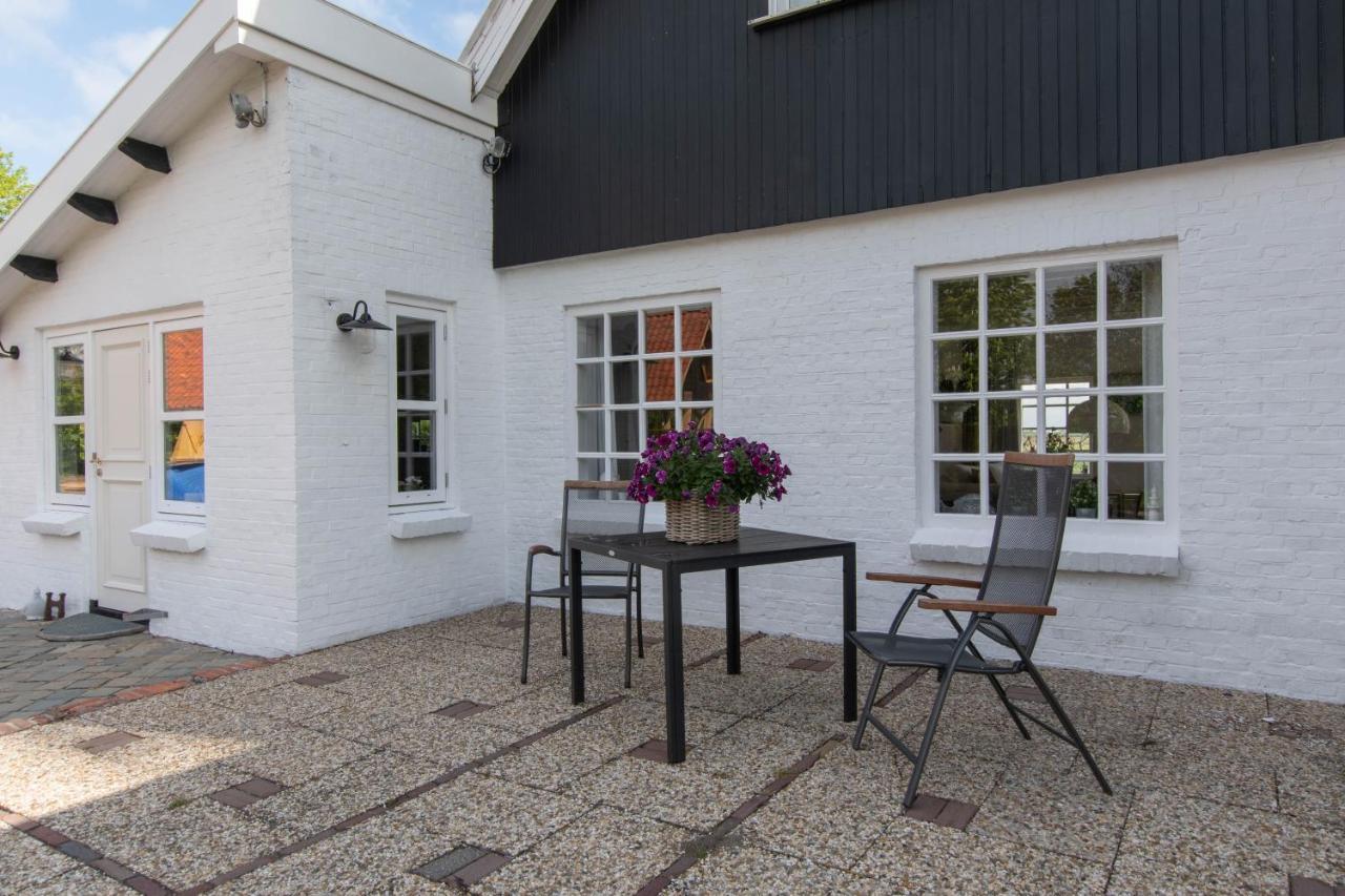 Prachtig Gelegen Vrijstaand Landhuis Hansweert Exterior foto