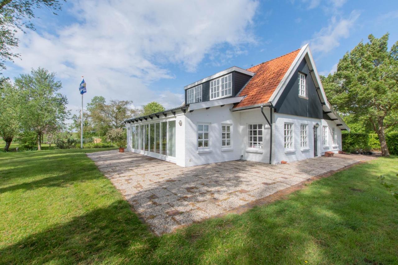 Prachtig Gelegen Vrijstaand Landhuis Hansweert Exterior foto