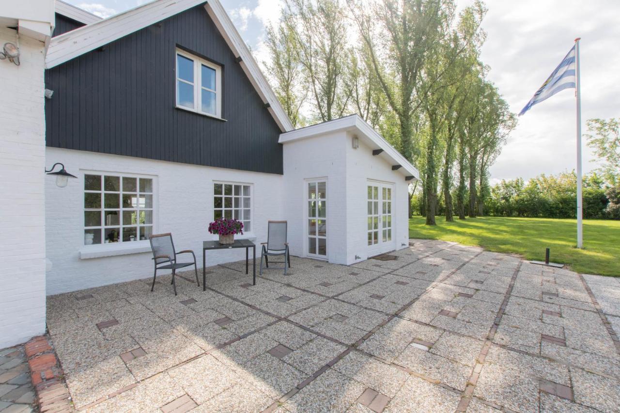 Prachtig Gelegen Vrijstaand Landhuis Hansweert Exterior foto