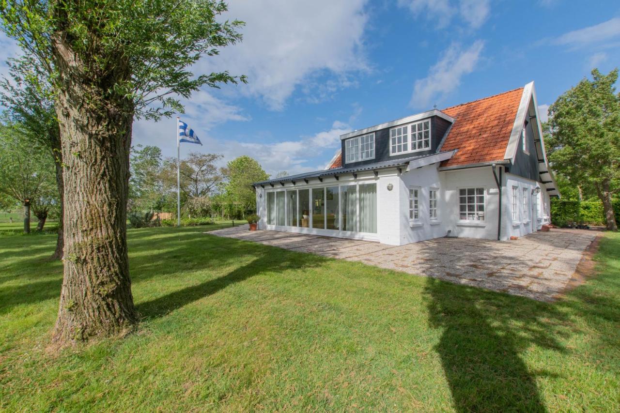 Prachtig Gelegen Vrijstaand Landhuis Hansweert Exterior foto