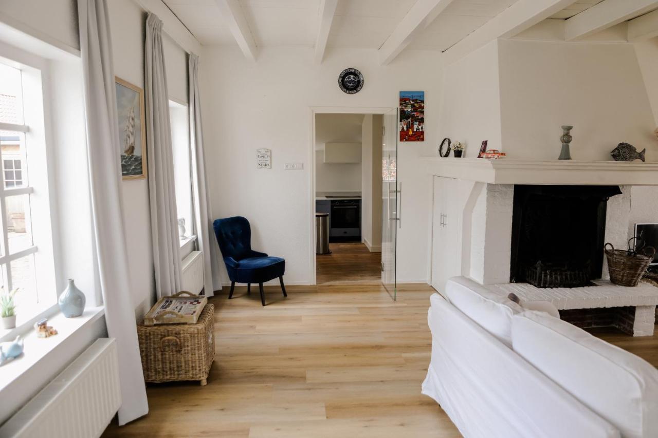 Prachtig Gelegen Vrijstaand Landhuis Hansweert Exterior foto